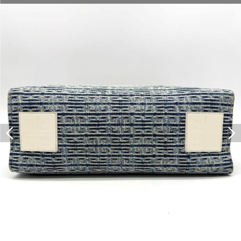 HOLD-HOLD Givenchy Woven Blue denim and White Handbag - Picture 6 of 10